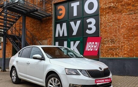Skoda Octavia, 2018 год, 1 350 000 рублей, 3 фотография
