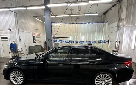 BMW 5 серия, 2019 год, 4 500 000 рублей, 3 фотография