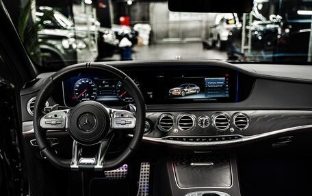 Mercedes-Benz S-Класс AMG, 2019 год, 14 500 000 рублей, 38 фотография