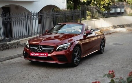 Mercedes-Benz C-Класс, 2019 год, 4 100 000 рублей, 5 фотография