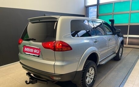 Mitsubishi Pajero Sport II рестайлинг, 2010 год, 1 800 000 рублей, 6 фотография