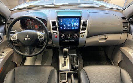 Mitsubishi Pajero Sport II рестайлинг, 2010 год, 1 800 000 рублей, 18 фотография