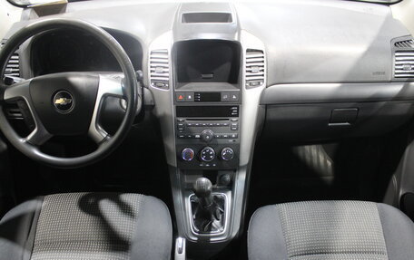 Chevrolet Captiva I, 2011 год, 855 000 рублей, 9 фотография