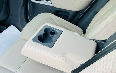 Land Rover Defender II, 2021 год, 7 587 123 рублей, 9 фотография