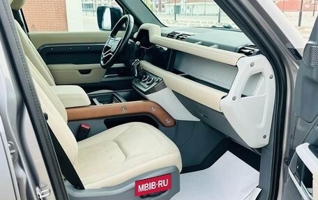 Land Rover Defender II, 2021 год, 7 587 123 рублей, 17 фотография