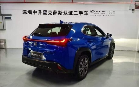 Lexus UX I, 2021 год, 2 460 000 рублей, 10 фотография