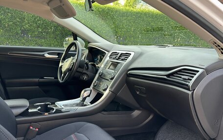 Ford Fusion (North America) II, 2016 год, 1 295 000 рублей, 17 фотография