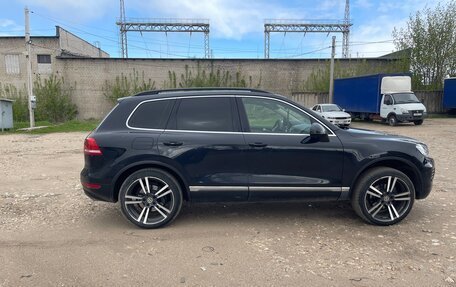 Volkswagen Touareg III, 2012 год, 2 050 000 рублей, 5 фотография