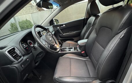 KIA Sportage IV рестайлинг, 2018 год, 2 550 000 рублей, 8 фотография