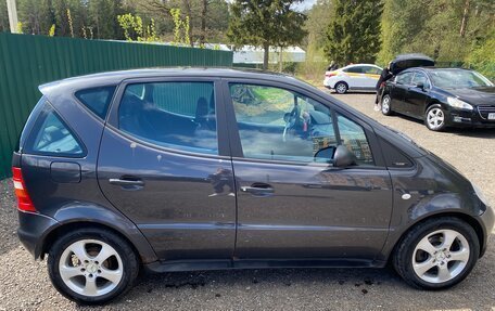 Mercedes-Benz A-Класс, 1999 год, 450 000 рублей, 2 фотография