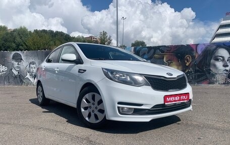 KIA Rio III рестайлинг, 2016 год, 985 000 рублей, 1 фотография