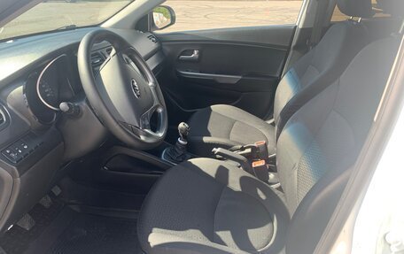 KIA Rio III рестайлинг, 2016 год, 985 000 рублей, 7 фотография
