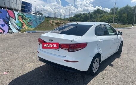 KIA Rio III рестайлинг, 2016 год, 985 000 рублей, 5 фотография