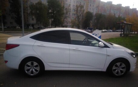Hyundai Solaris II рестайлинг, 2016 год, 630 000 рублей, 4 фотография