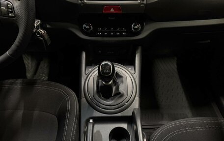 KIA Sportage III, 2010 год, 1 210 000 рублей, 13 фотография