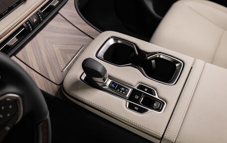 Lexus LM, 2024 год, 17 900 000 рублей, 17 фотография