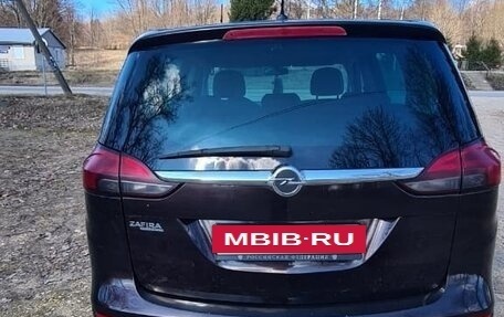 Opel Zafira C рестайлинг, 2012 год, 930 000 рублей, 7 фотография