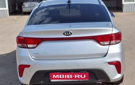 KIA Rio IV, 2018 год, 1 380 000 рублей, 8 фотография