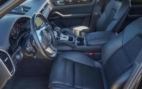 Porsche Cayenne III, 2022 год, 7 890 000 рублей, 16 фотография