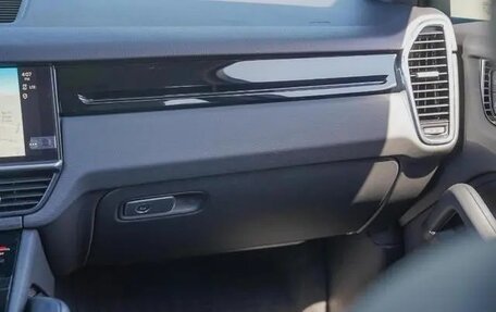 Porsche Cayenne III, 2022 год, 7 890 000 рублей, 33 фотография