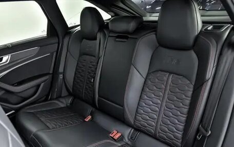 Audi RS 6, 2022 год, 14 370 482 рублей, 25 фотография