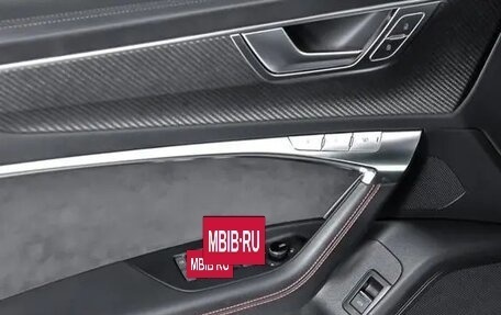 Audi RS 6, 2022 год, 14 370 482 рублей, 17 фотография