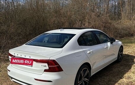 Volvo S60 III, 2020 год, 2 850 000 рублей, 4 фотография