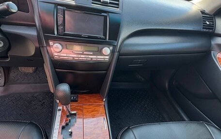 Toyota Camry, 2009 год, 1 550 000 рублей, 4 фотография