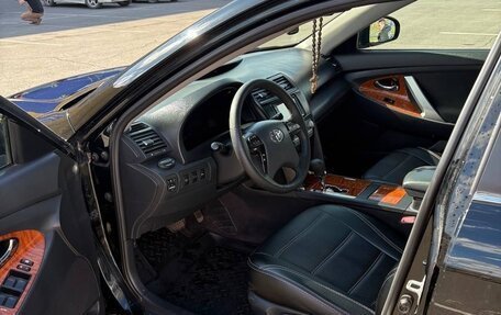 Toyota Camry, 2009 год, 1 550 000 рублей, 2 фотография
