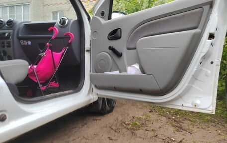 Renault Logan I, 2009 год, 400 000 рублей, 5 фотография