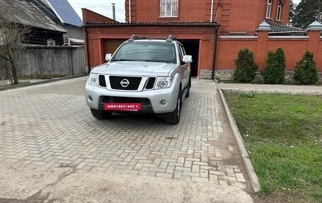 Nissan Navara (Frontier), 2014 год, 2 299 999 рублей, 2 фотография
