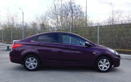 Hyundai Solaris II рестайлинг, 2011 год, 580 000 рублей, 6 фотография
