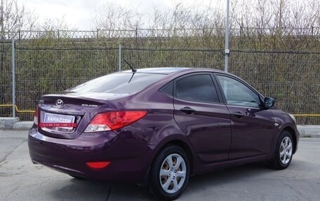 Hyundai Solaris II рестайлинг, 2011 год, 580 000 рублей, 2 фотография