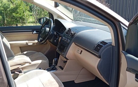 Volkswagen Touran III, 2012 год, 1 150 000 рублей, 9 фотография