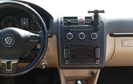 Volkswagen Touran III, 2012 год, 1 150 000 рублей, 11 фотография