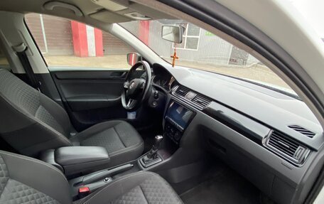 Skoda Rapid I, 2015 год, 1 150 000 рублей, 7 фотография
