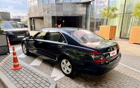 Mercedes-Benz S-Класс, 2005 год, 3 500 000 рублей, 8 фотография