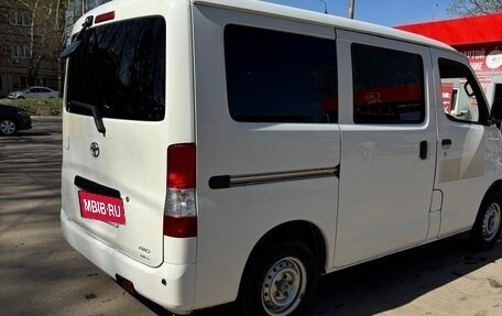 Toyota Town Ace IV, 2016 год, 1 650 000 рублей, 6 фотография