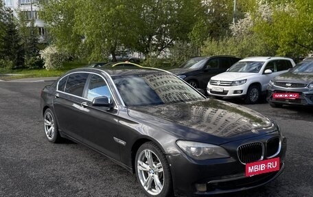 BMW 7 серия, 2009 год, 980 000 рублей, 14 фотография