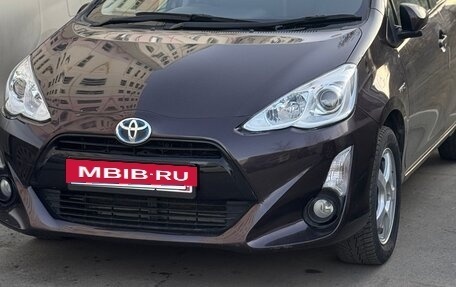 Toyota Aqua I, 2015 год, 775 000 рублей, 2 фотография