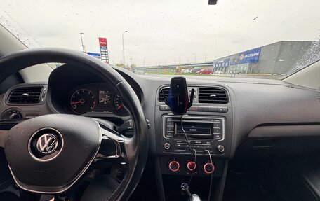 Volkswagen Polo VI (EU Market), 2015 год, 1 150 000 рублей, 18 фотография