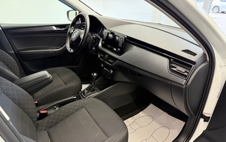 Skoda Rapid II, 2021 год, 1 620 000 рублей, 20 фотография
