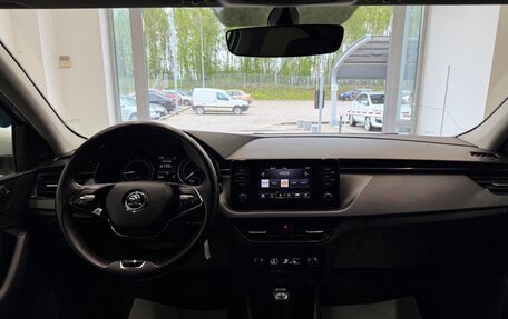 Skoda Rapid II, 2021 год, 1 620 000 рублей, 28 фотография
