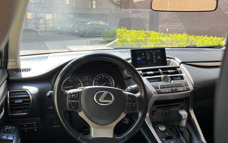 Lexus NX I, 2016 год, 3 550 000 рублей, 5 фотография