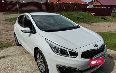 KIA cee'd III, 2017 год, 1 900 000 рублей, 10 фотография