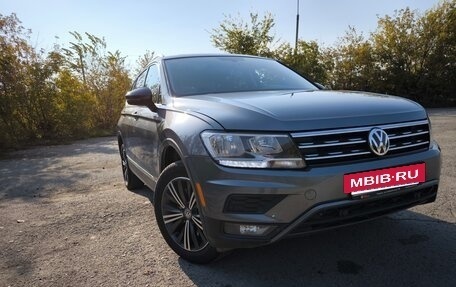 Volkswagen Tiguan II, 2018 год, 2 990 000 рублей, 20 фотография