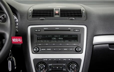 Skoda Octavia, 2012 год, 898 000 рублей, 28 фотография