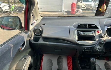 Honda Fit III, 2008 год, 689 000 рублей, 17 фотография