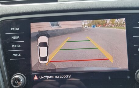 Skoda Octavia, 2018 год, 1 990 000 рублей, 10 фотография