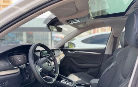 Skoda Octavia IV, 2023 год, 3 150 000 рублей, 10 фотография